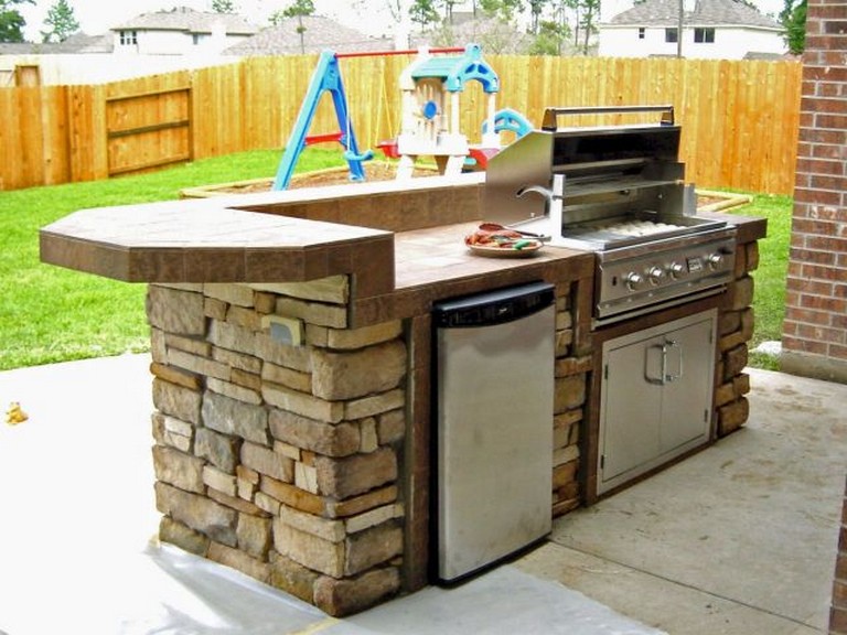 44+ Amazing Outdoor Kitchen Ideas on A Budget - Page 19 of 46